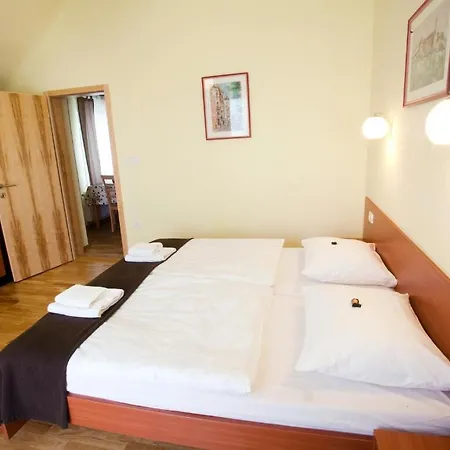 Apartment Alo Vila Klara