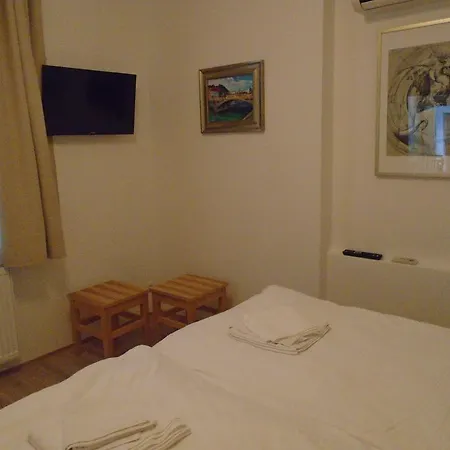 Apartment Alo Vila Klara Ljubljana