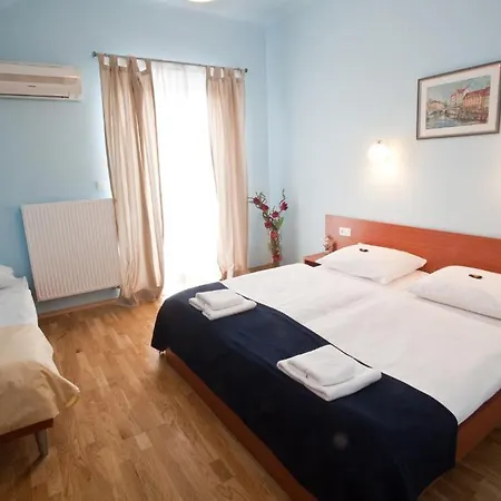 Alo Vila Klara * Lublaň